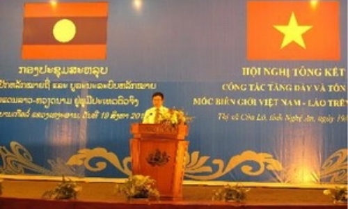 Hoàn thành tăng dày mốc quốc giới Việt-Lào vào  năm 2014